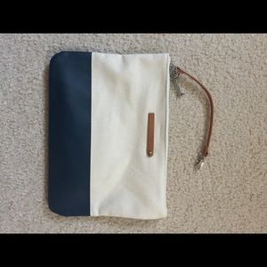 Keep Collective zipper Pouch